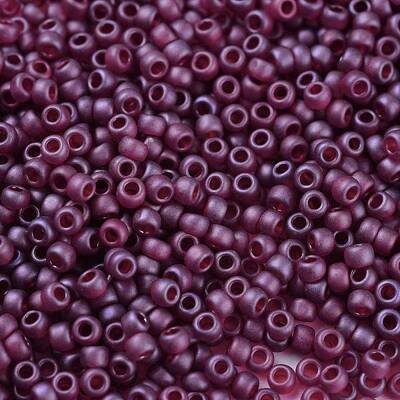 TOHO Round Seed Beads