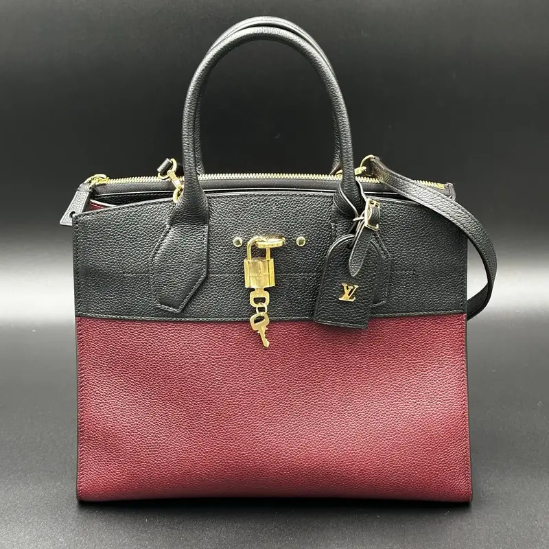 Pre-owned Louis Vuitton calfskin leather Crossbody Bags Calfskin City Steamer MM Burgundy Black