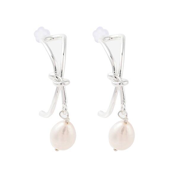 Natural Pearl Ear Studs
