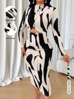 Aliling Women's Colorblock Print Cut Out Longsleeves Bodycon Dress, Elegant Fashion Casual Long Sleeve Dress for Daily Outd...