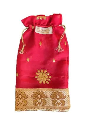 Silk Gift Bag | Style: Drawstring gift bag with floral embroidery