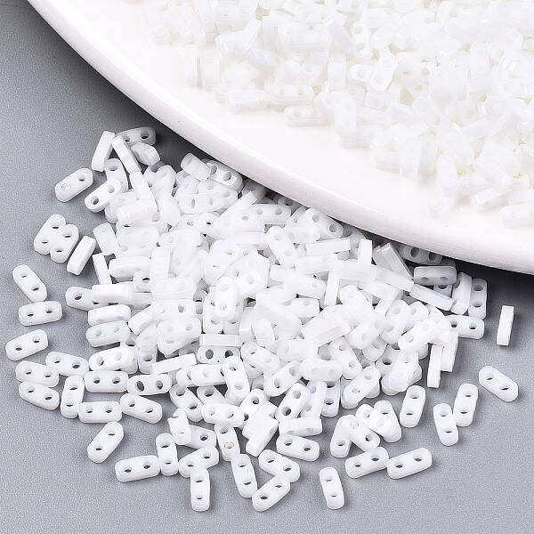 2-Hole Glass Seed Beads