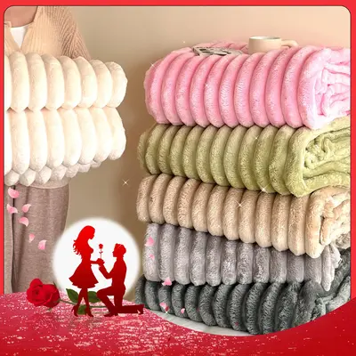 Solid Color Striped Flannel Blanket, 1 Count Soft Comfortable Air-conditioned Room Throw, Warm Nap Blanket for Home & Office ...