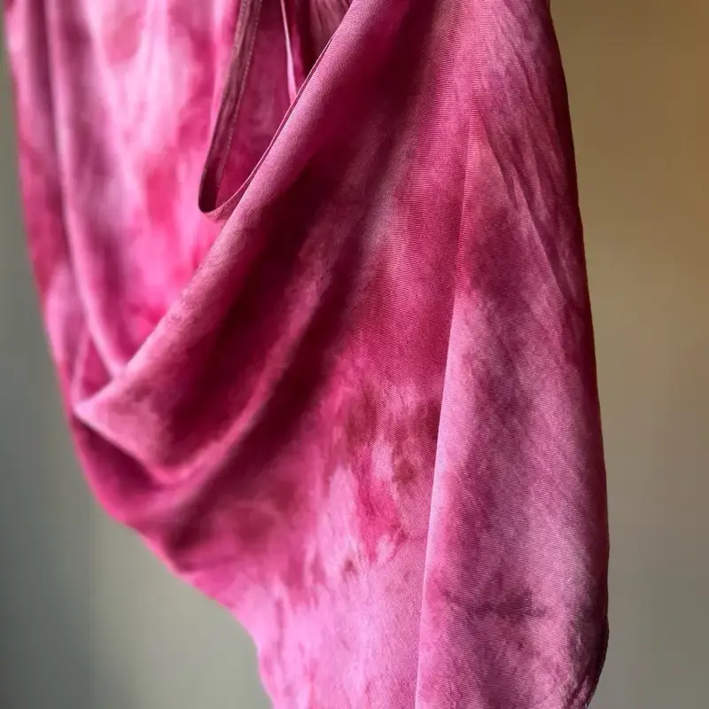 Modal hijab in FLORA