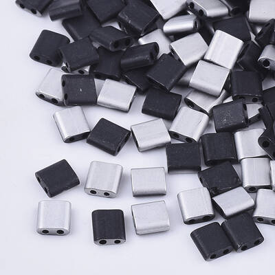 2-Hole Glass Seed Beads