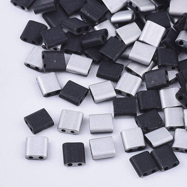 2-Hole Glass Seed Beads