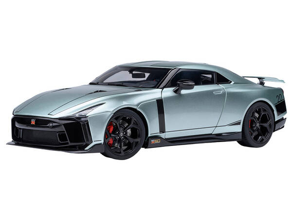 Nissan GT-R50 By ItalDesign Green Metallic and Black 1/18 Model Car by Autoart