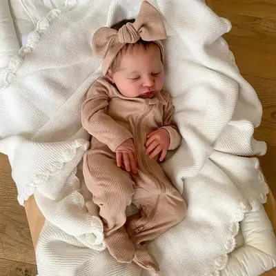 Realistic Reborn Sleeping Doll, 50cm Cute Vivid Doll Toy with 3D Skin and Visible Veins, Soft Silicone Newborn Doll with Pac...