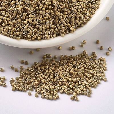 MIYUKI Delica Beads