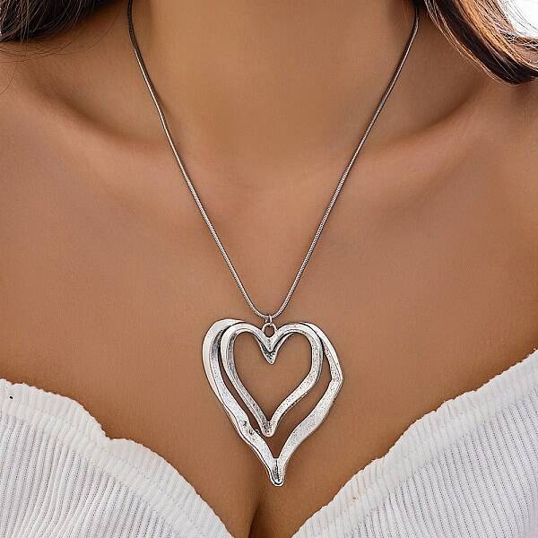 Alloy Pendant Necklaces