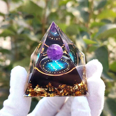 Orgonite Pyramid Resin Energy Generators
