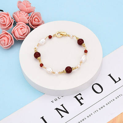 Natural Pearl and Red Agate Bead Links Bracelets