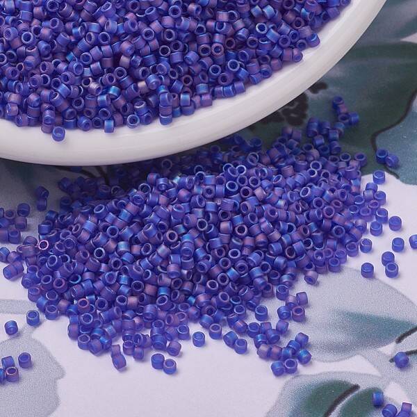 MIYUKI Delica Beads Small
