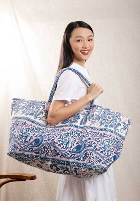 Tote Bag Sp23a4 Carry All Bag Blue-Pink-Floral | Color: BLUE PINK FLORAL | Size: U