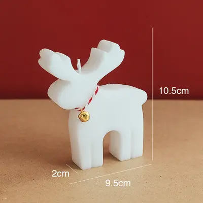 Christmas Snowman Elk Scented Candle | Color: Moose