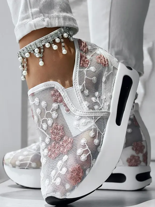 Fashionable Floral Embroidering Design Slip on Wedge Shoes for Women, Shoes for Summer 2024, Casual Comfortable Mesh Platform...