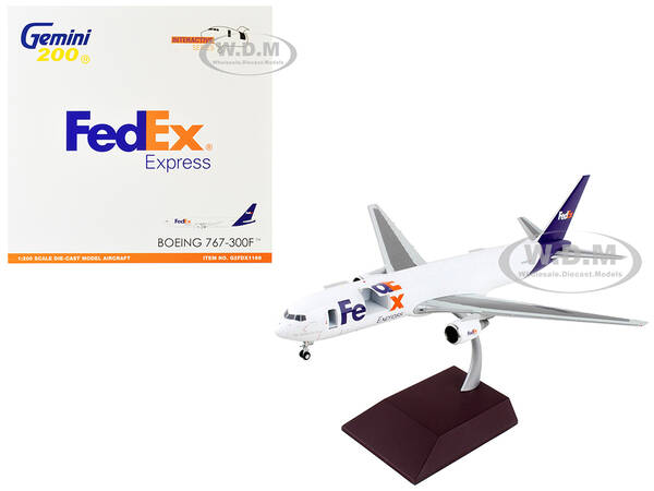 Boeing 767-300F Commercial Aircraft Federal Express White with Purple Tail Interactive Series 1/200 Diecast Model Airplane by...