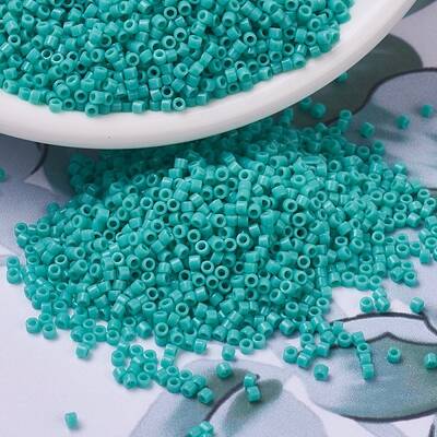 MIYUKI Delica Beads