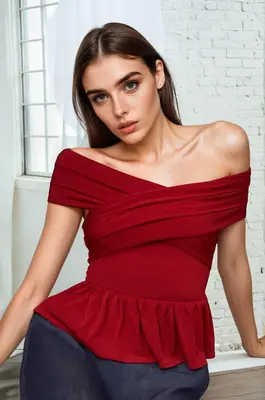 MAYA TOP