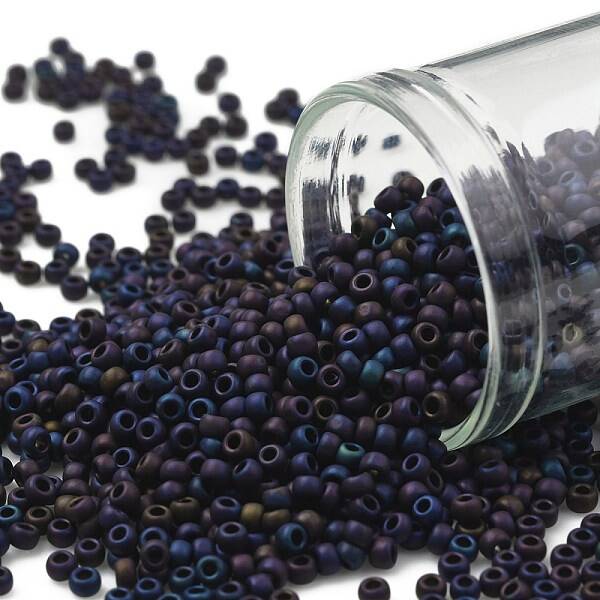 TOHO Round Seed Beads