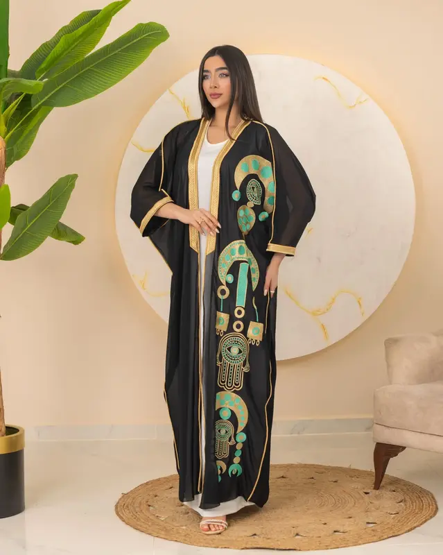 Hamsa Bisht - Women's Embrodiered Emarti-Bhist Casual Elegant