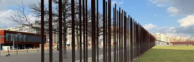 Stories of Escape and Tragedy around the Berlin Wall