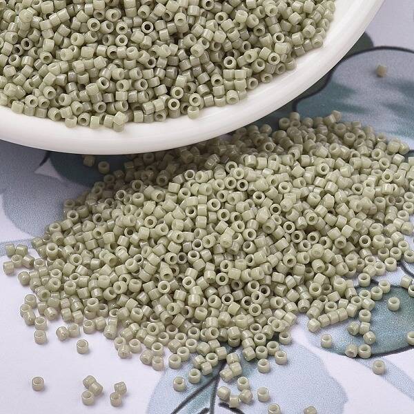 MIYUKI Delica Beads