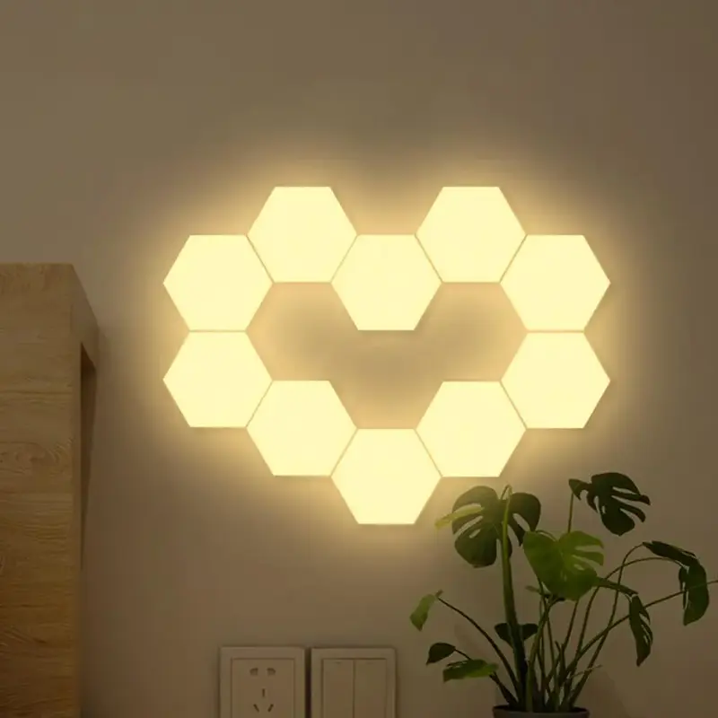Hexagonal LED Night Light, USB Powered Touch Control Night Light, DIY Free Splicing Background Wall Indoor Light for Living ...