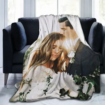 Personalized Photos Fleece Blanket as Gift - Aperturee