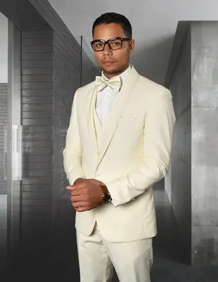 Men's 4 Piece Suit with Tone on Tone Lining Stylish & Professional