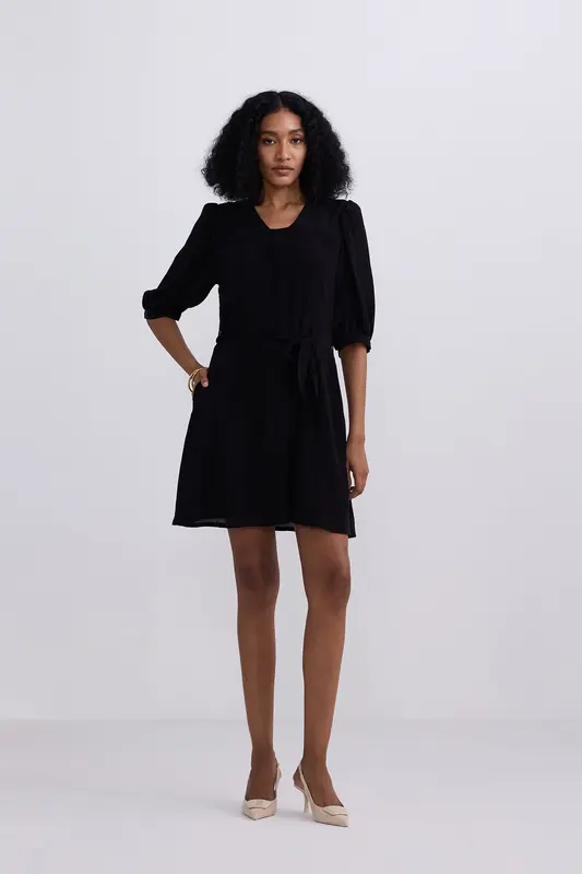 Short Dress with a Waist-tie in Black | Color: Black | Size: L