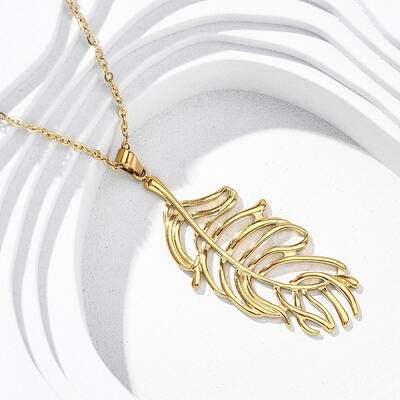 304 Stainless Steel Leaf Pendant Necklaces