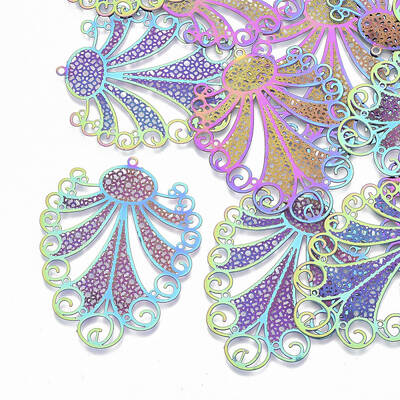 Ion Plating(IP) 304 Stainless Steel Filigree Pendants