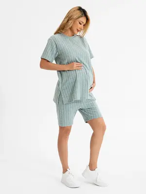 Women's Maternity Solid Split Hem Suits, Casual Short Sleeve T-shirt & Adjustable Shorts, Maternity Outfits for Summer Daily...