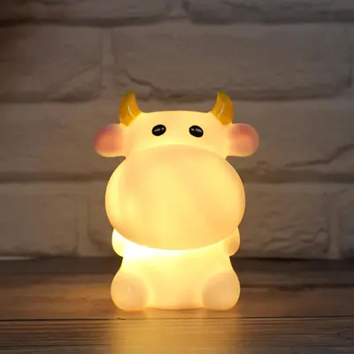 Creative Cartoon LED Night Light, Cute Cow Design Desk Lamp, Decorative Light For Home Bedroom, Living Room, Dormitory