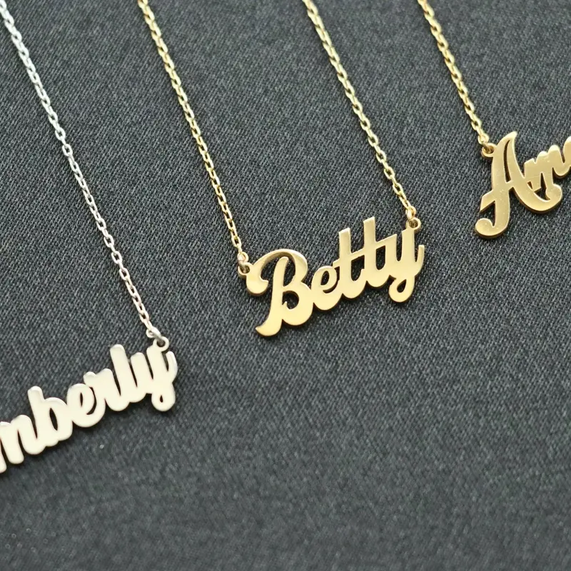 Carrie Name Necklace, Customized Carrie Font Nameplate, Personalized Carrie Style Name Pendant, Carrie Style Necklace Cable B...