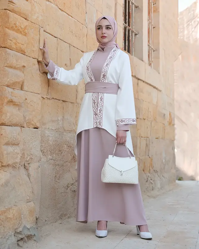 Pearl Set - 2 Pieces Dress with Belt, Elegant Design for Versatile Outfit