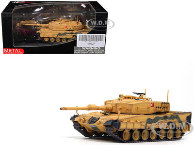 Leopard 2A4 Main Battle Tank Desert Camouflage, 2nd Cavalry Armored Brigade, Turkey-Syrian Border (2016) Turkish Army Armo...