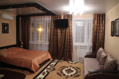 Lyuks Living Quarters