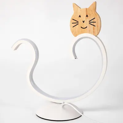 Curvy Kitty Table Lamp
