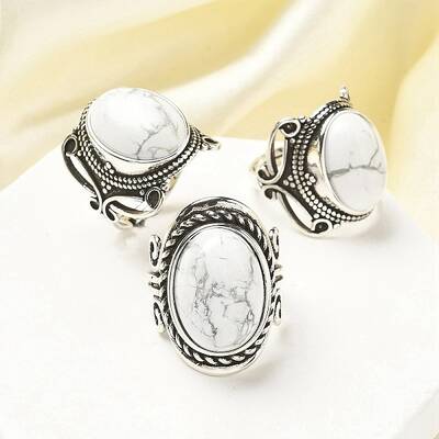 Natural Howlite Adjustable Rings