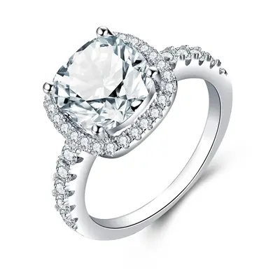 Sterling Silver Round Shaped Moissanite Round Wedding Ring