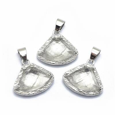Natural Quartz Crystal Pendants