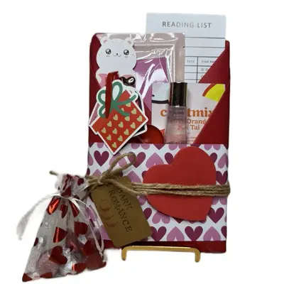 Valentineās blind date with a book bundle