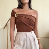 ChicMe Women's Solid One Shoulder with Heart Shape Decor Slim-fit Bodysuit