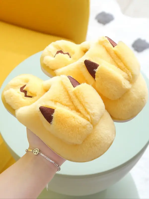 Winter Cartoon Slippers, Soft Sole Indoor Shoes for Boys & Girls, Warm Home Footwear for Autumn & Winter Seasons