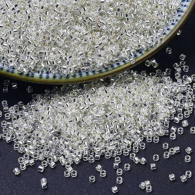 MIYUKI Delica Beads