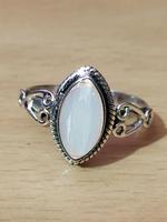 Women's Elegant Heart Design Ring, Exquisite Artificial Gemstone Design Ring, Fashionable Jewelry for Women As Gift for Party...