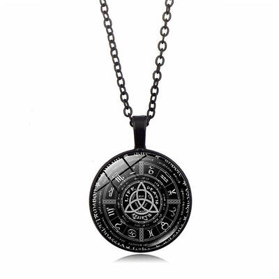 Alloy Pendant Necklaces