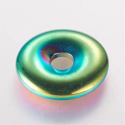 Non-Magnetic Synthetic Hematite Pendants